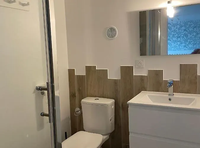 Chambre Independante 3*